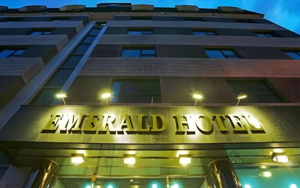 Emerald Hotel Чеджу Екстериор снимка