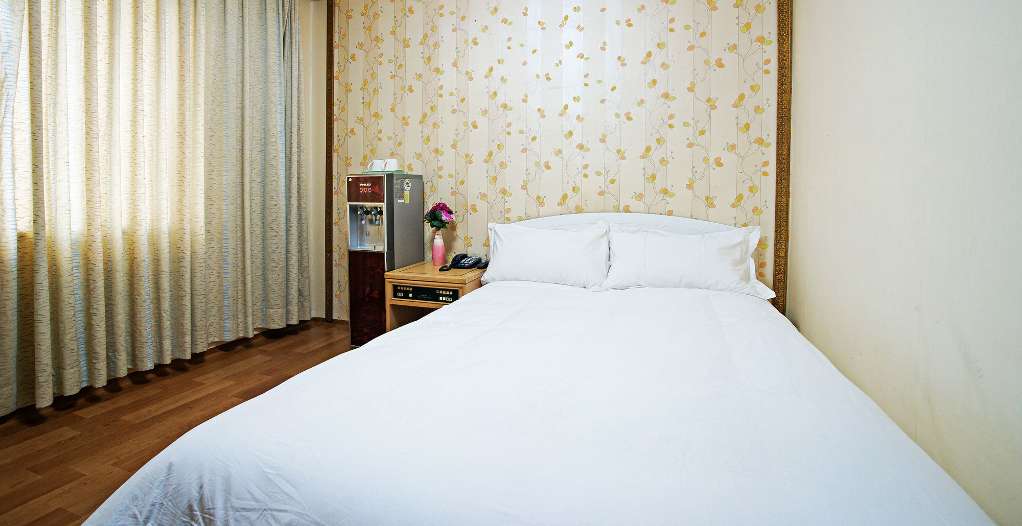 Emerald Hotel Чеджу Екстериор снимка